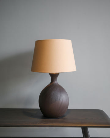 CERAMIC TABLE LAMP