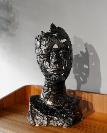 Black Metal Décor