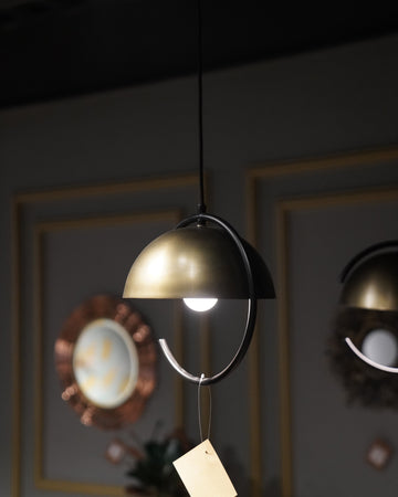 Iron Freestanding Cube Lamp