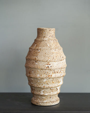 Elite Clay Urn