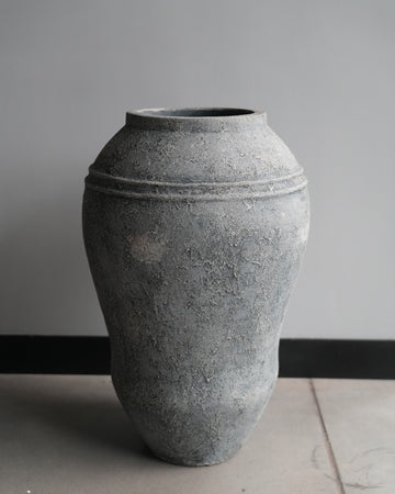 Monolith Clay Vessel