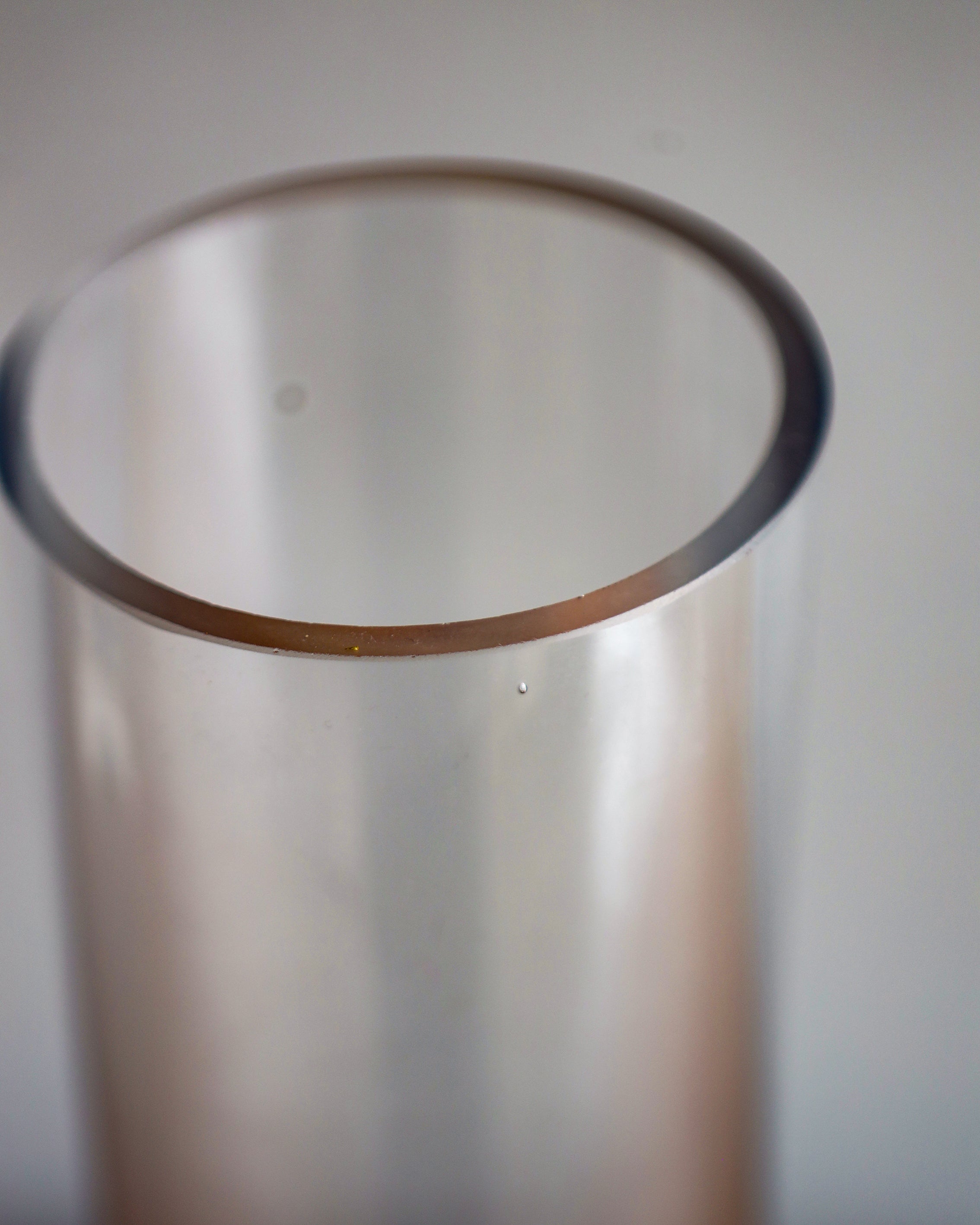 Sleek Crystal-Clear Glass Vase