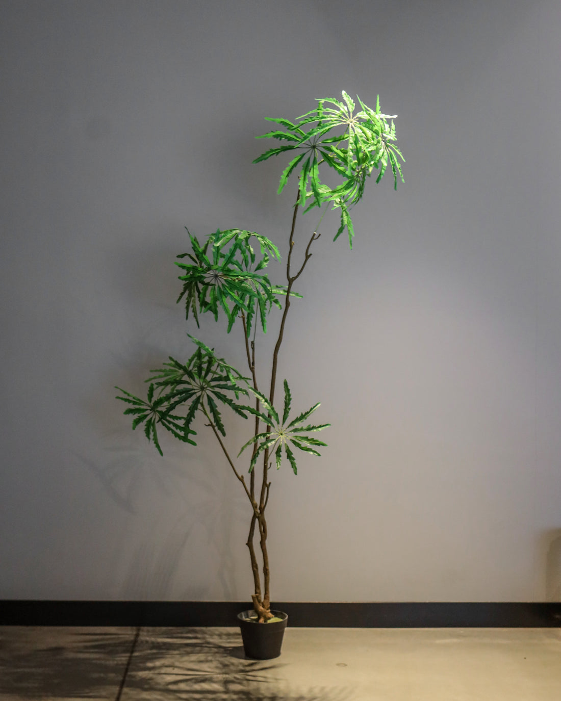 ARTIFICIAL PLANT
