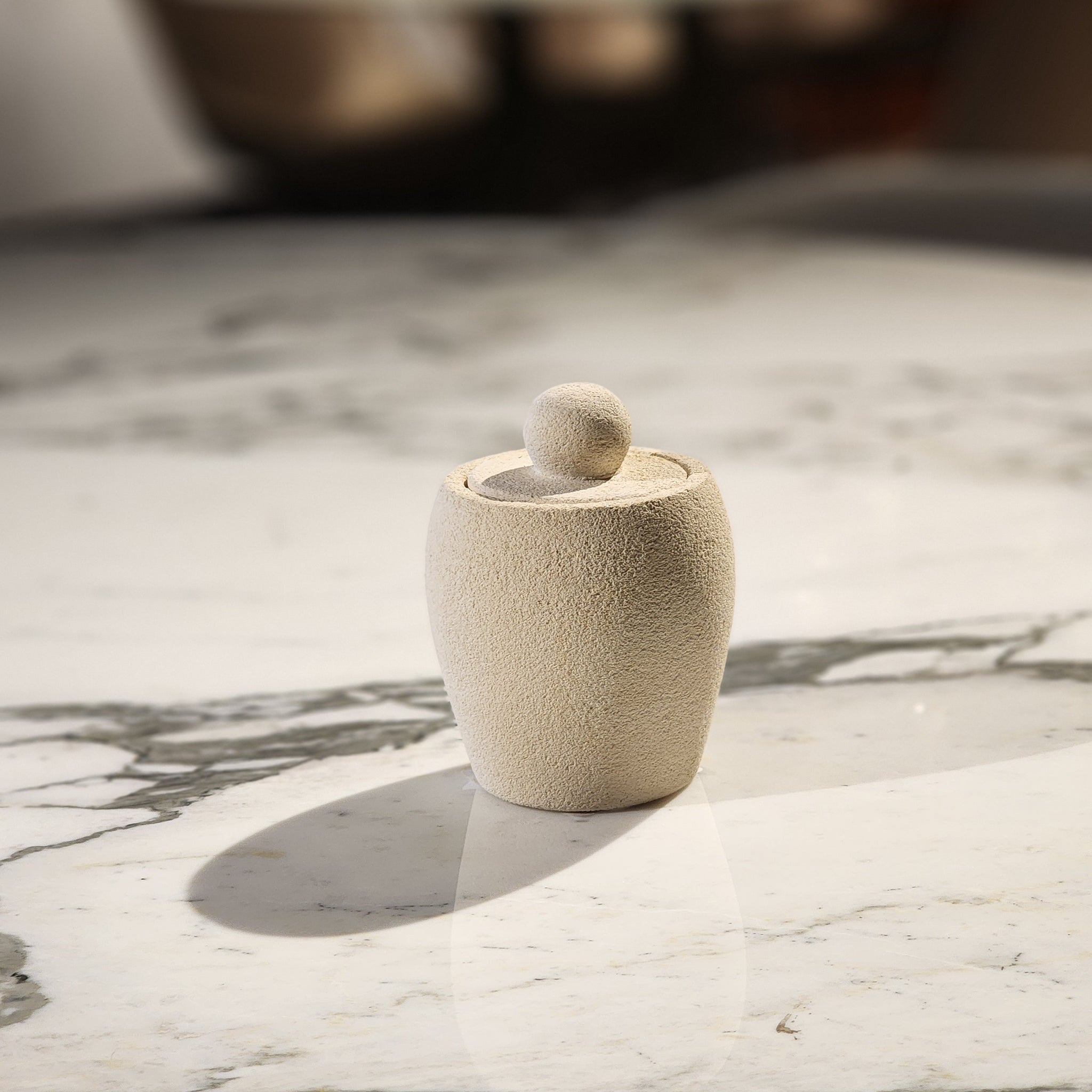 CERAMIC CONTAINER