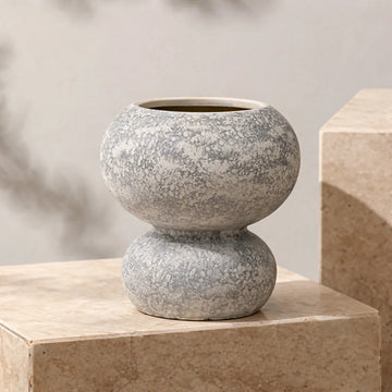 Elegant Pattern Vase