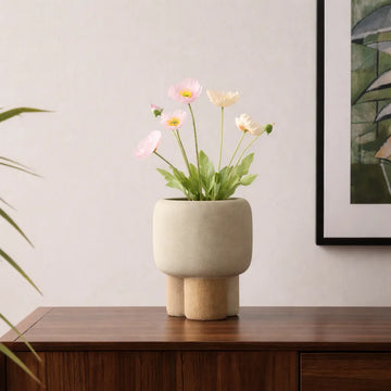 Round Foot Vase