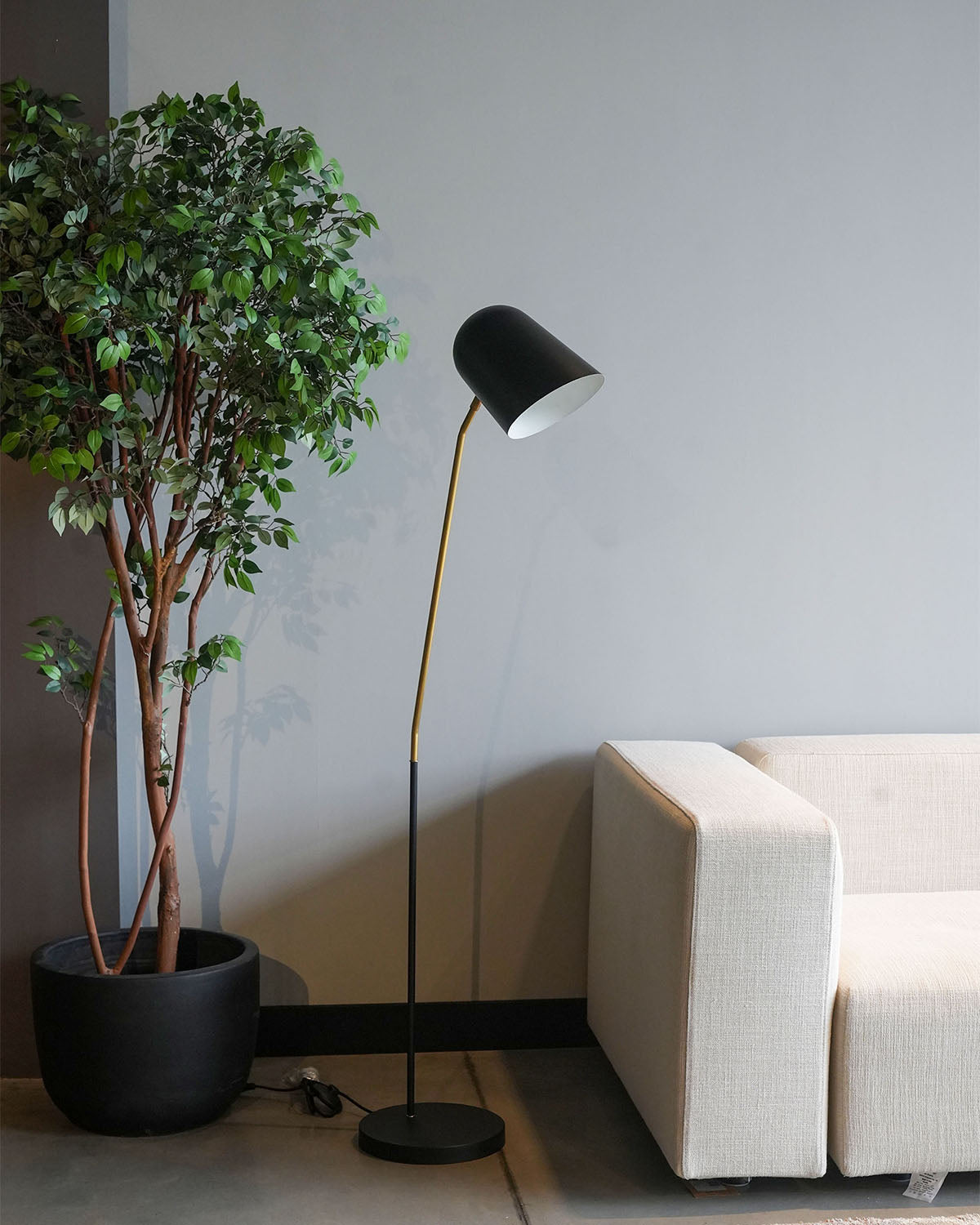 Iron Freestanding Floor Lamp