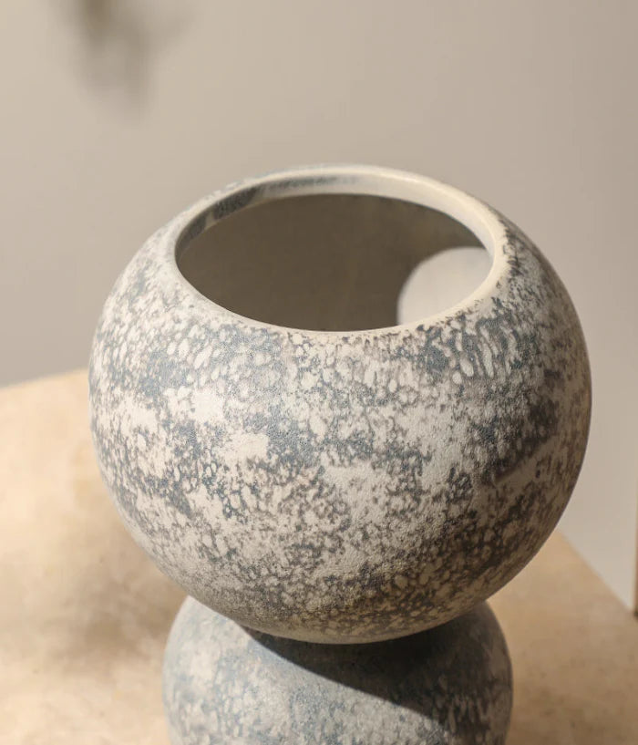 Elegant Pattern Vase