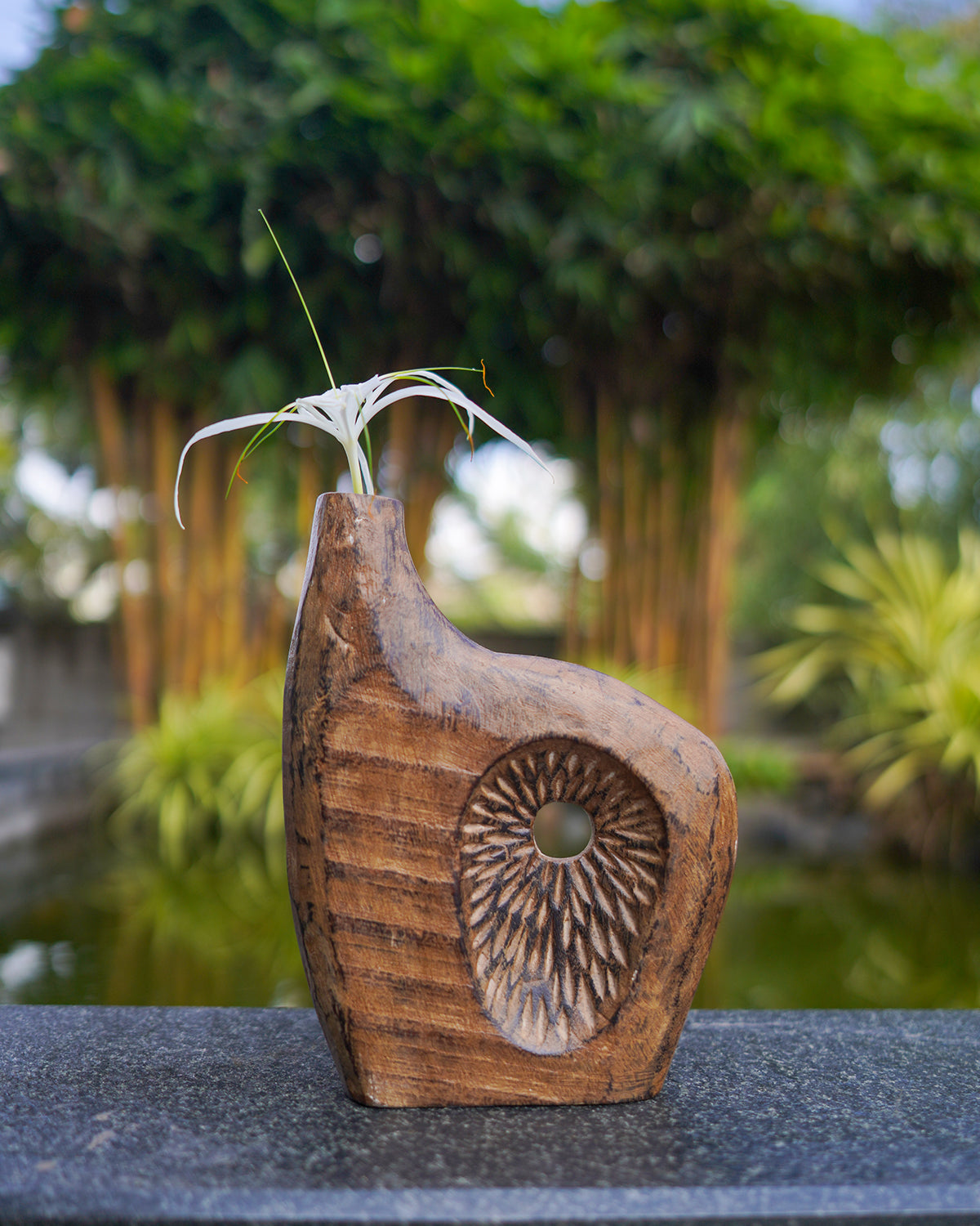 Natural grain wood vase
