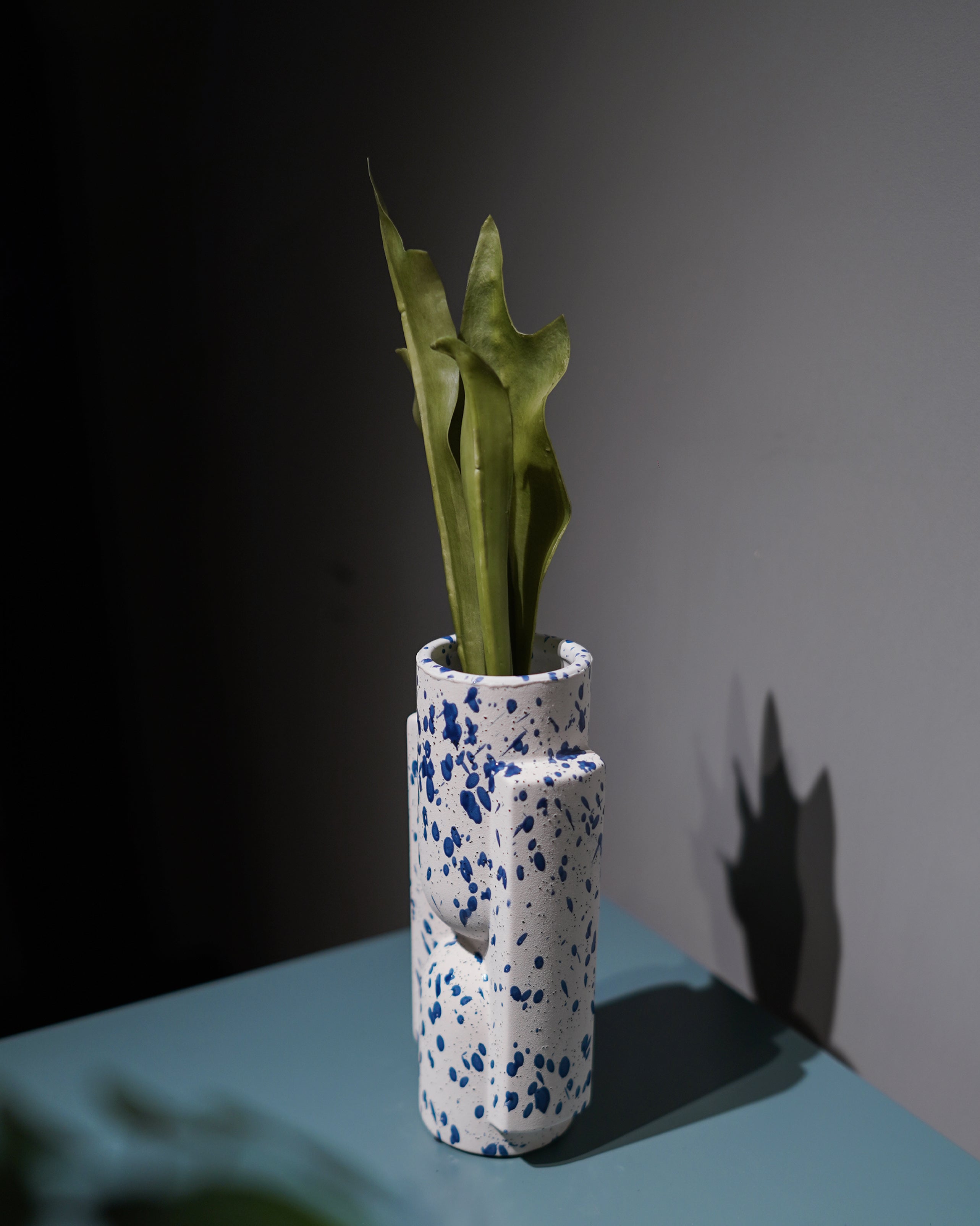 Decorative accent vase