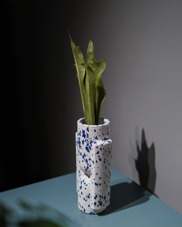 Decorative accent vase