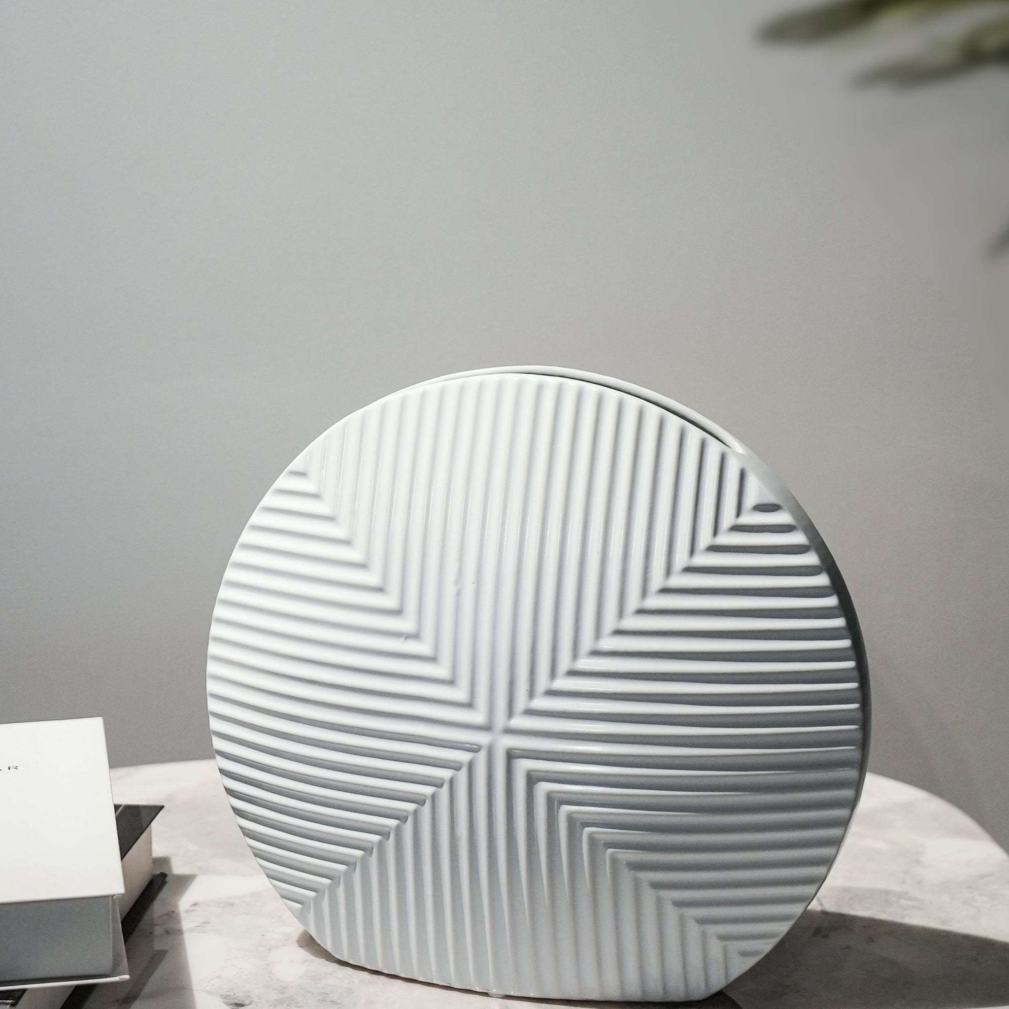 Geometric White Ceramic Decorative Bowls