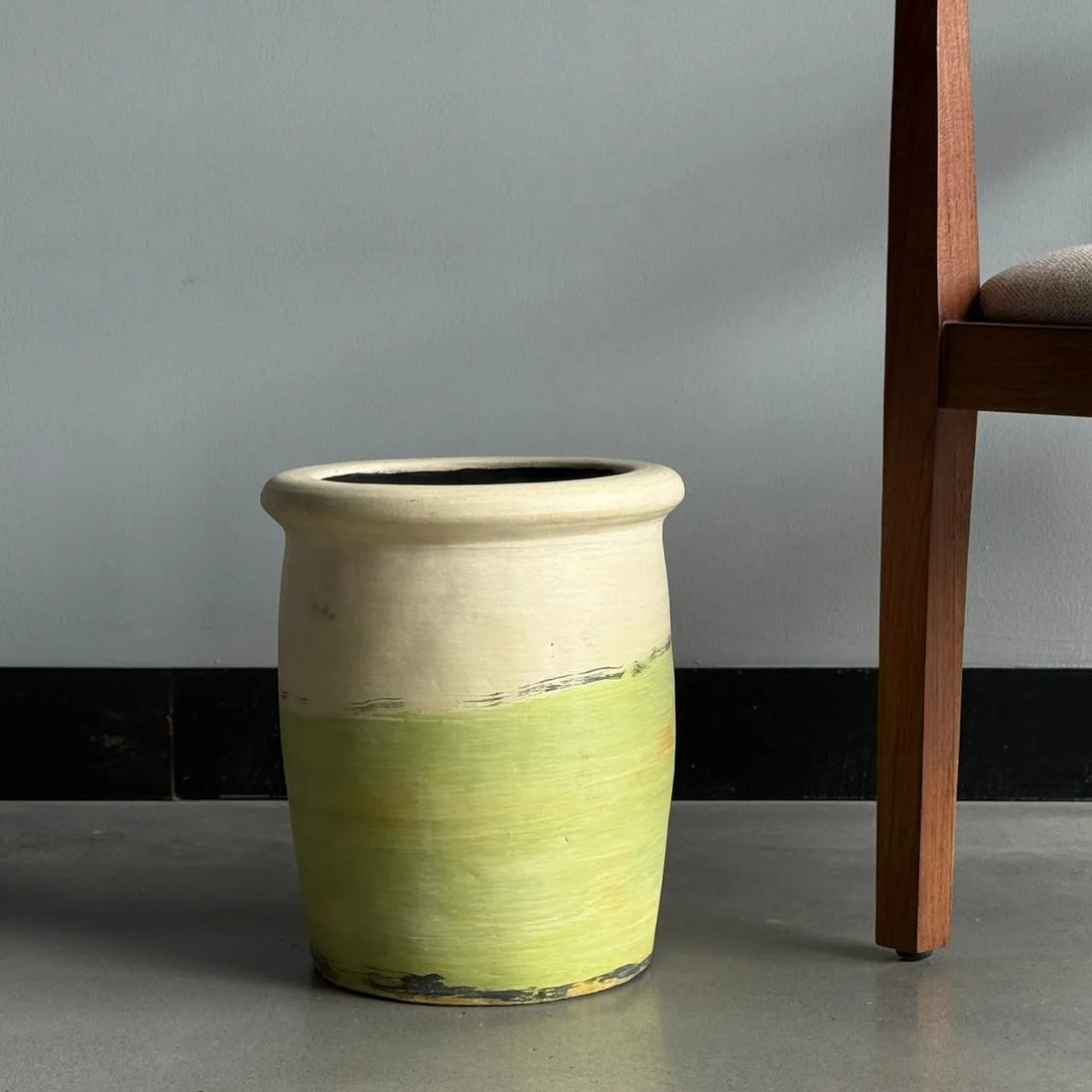 Verdant Brush Clay Pot