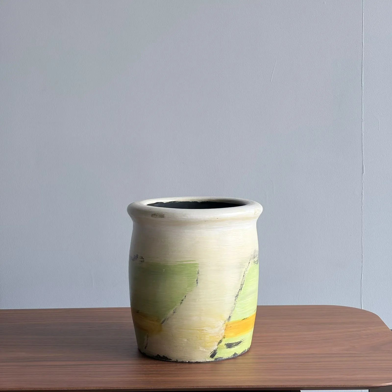 Verdant Brush Clay Pot – Small