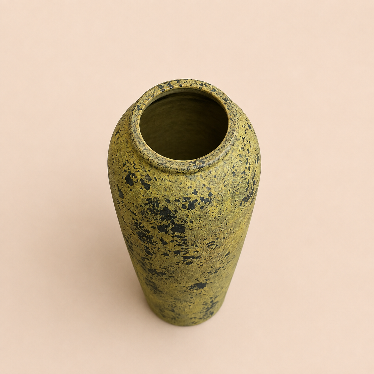 Tall Terracotta Pot – Yellow Speckled