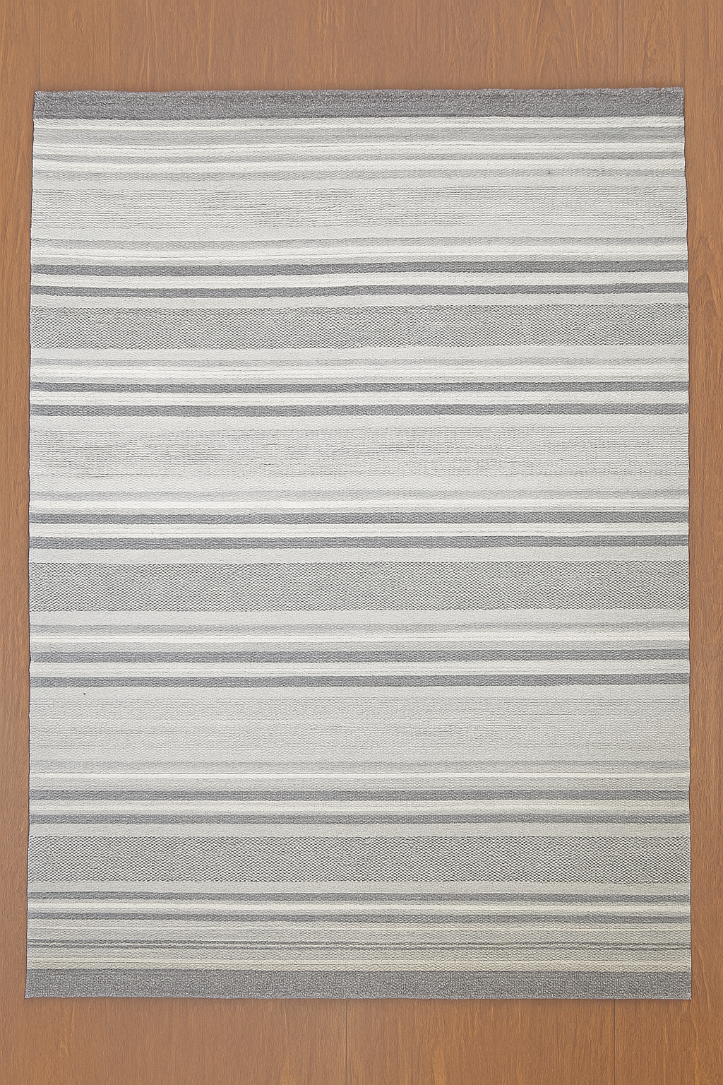 IVORY GULL WOOL RUG
