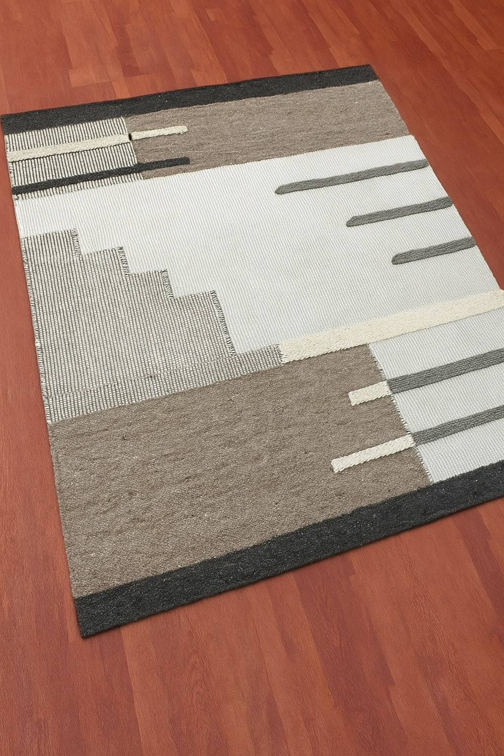 IVORY SILVER WOOL RUG