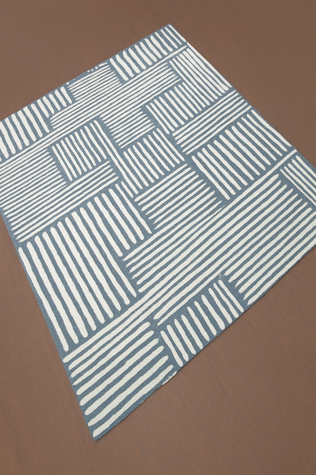 IVORY MARINE WOOL RUG