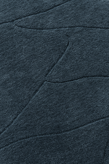 IRON POLYESTER RUG