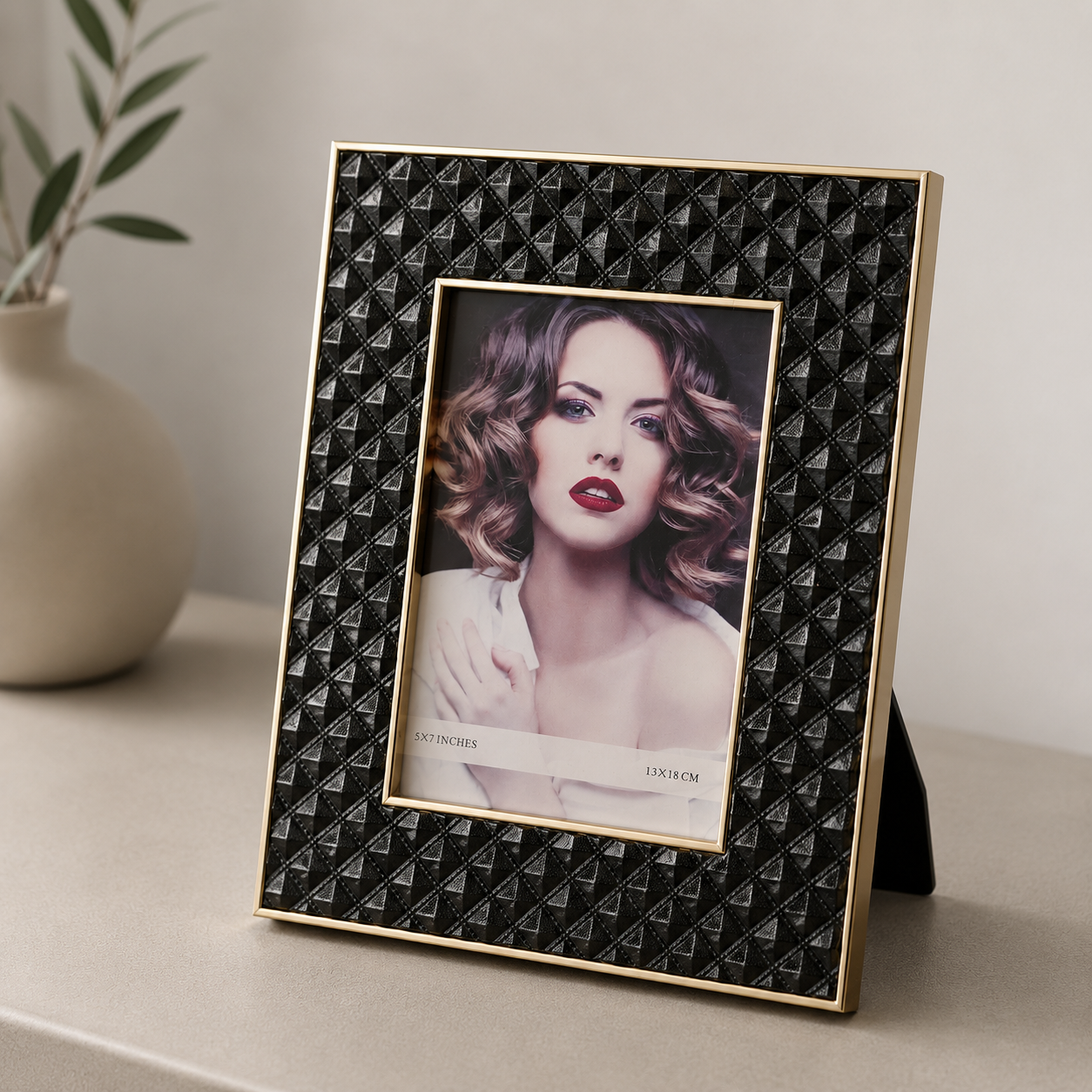 PHOTO FRAME
