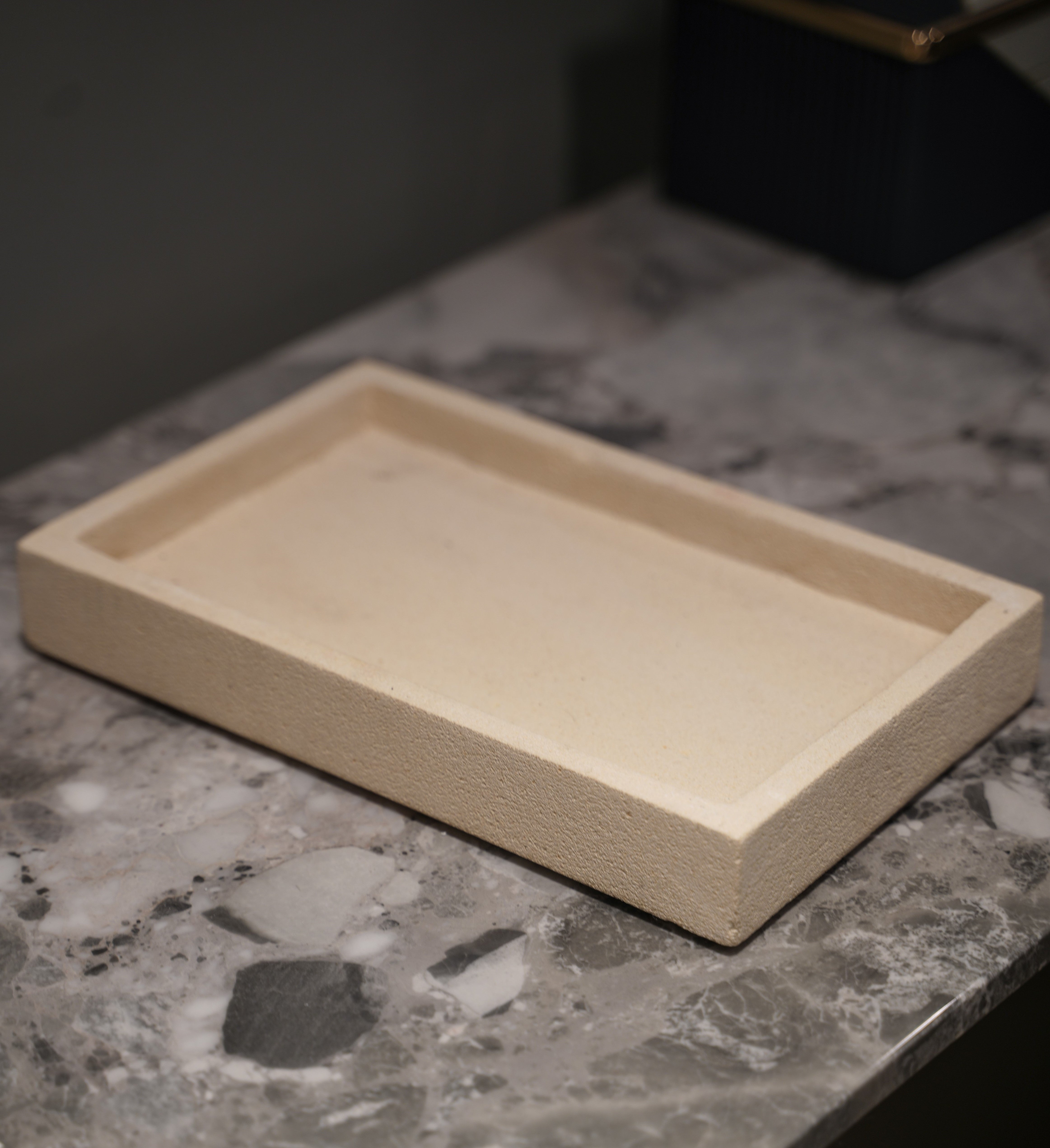CERAMIC TRAY