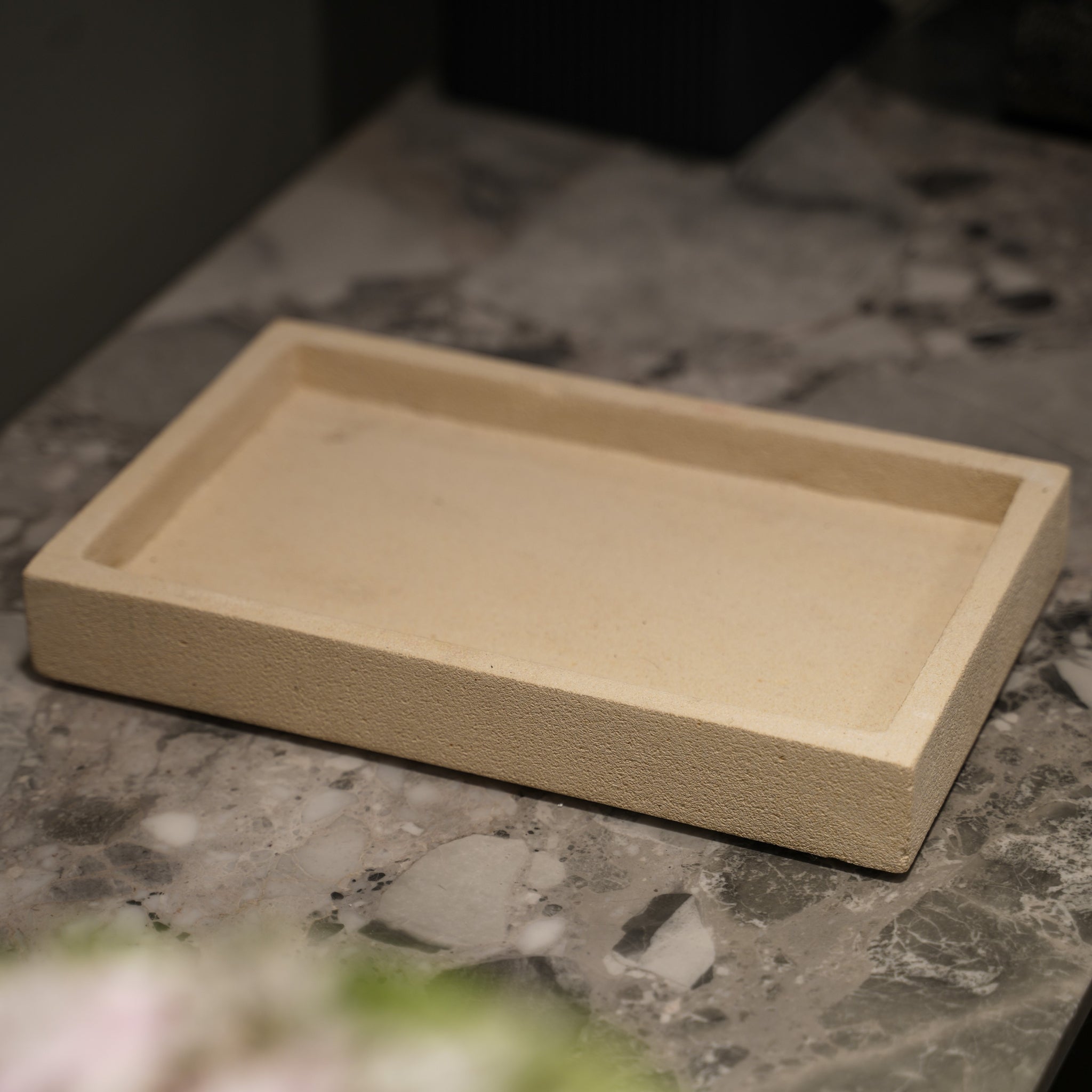 CERAMIC TRAY