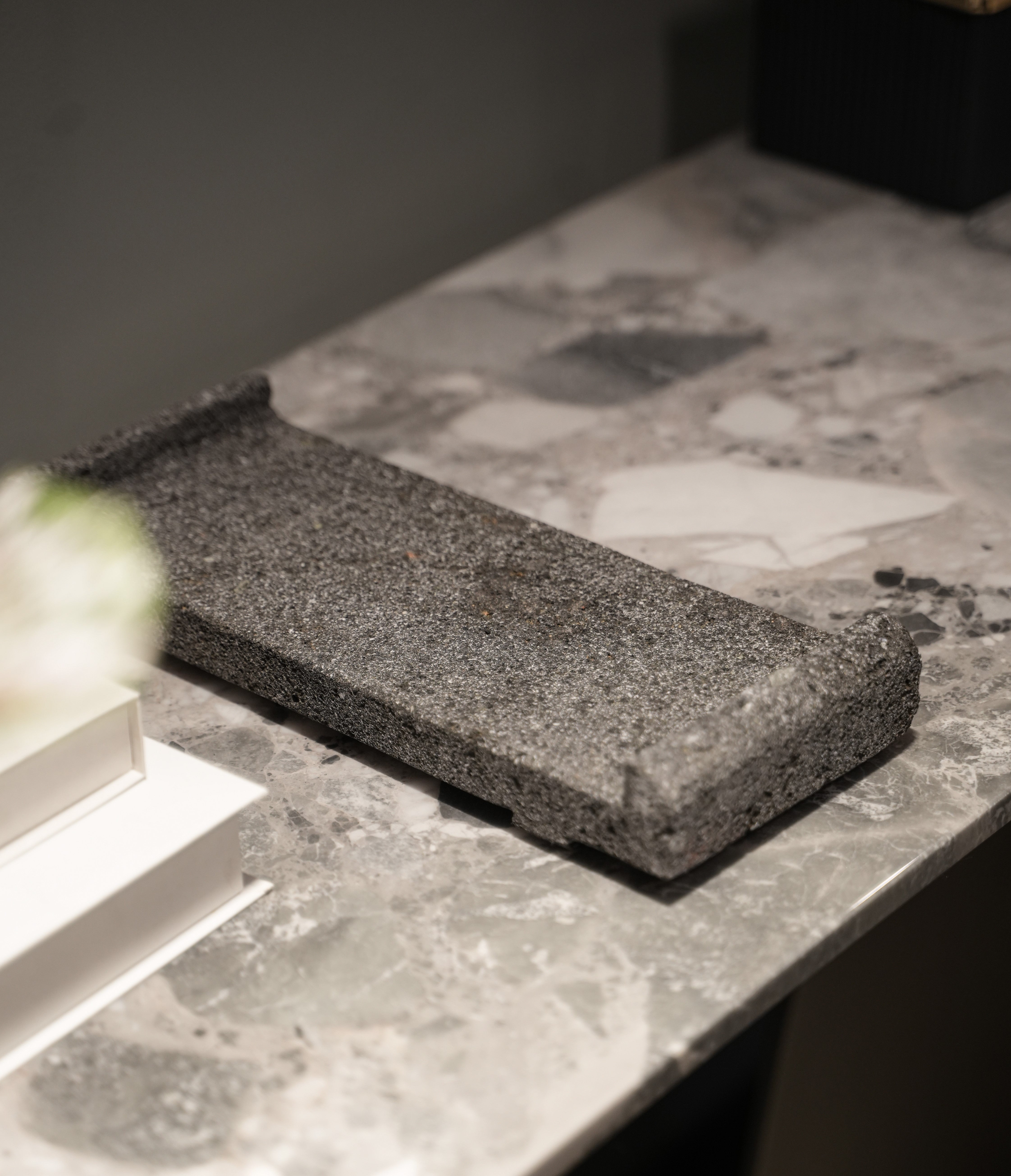 CERAMIC STONE TRAY