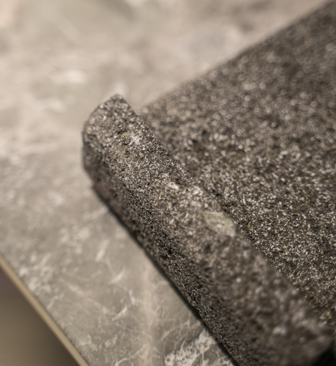 CERAMIC STONE TRAY
