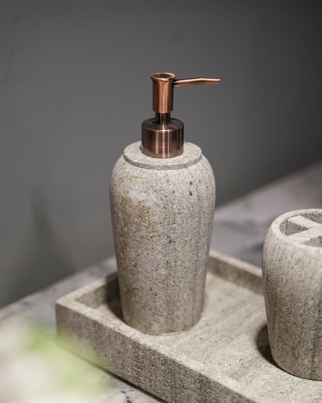 SOAP DISPENSER