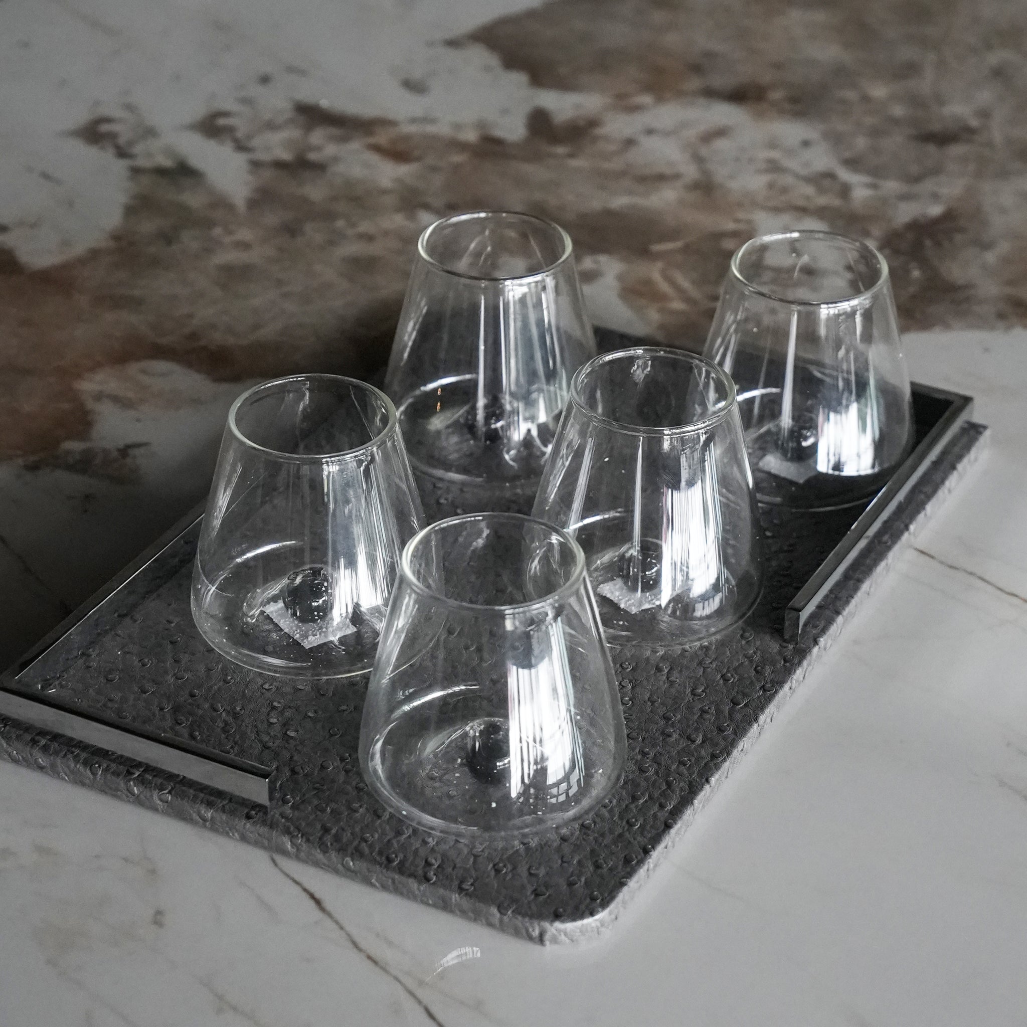 GLASS DECOR
