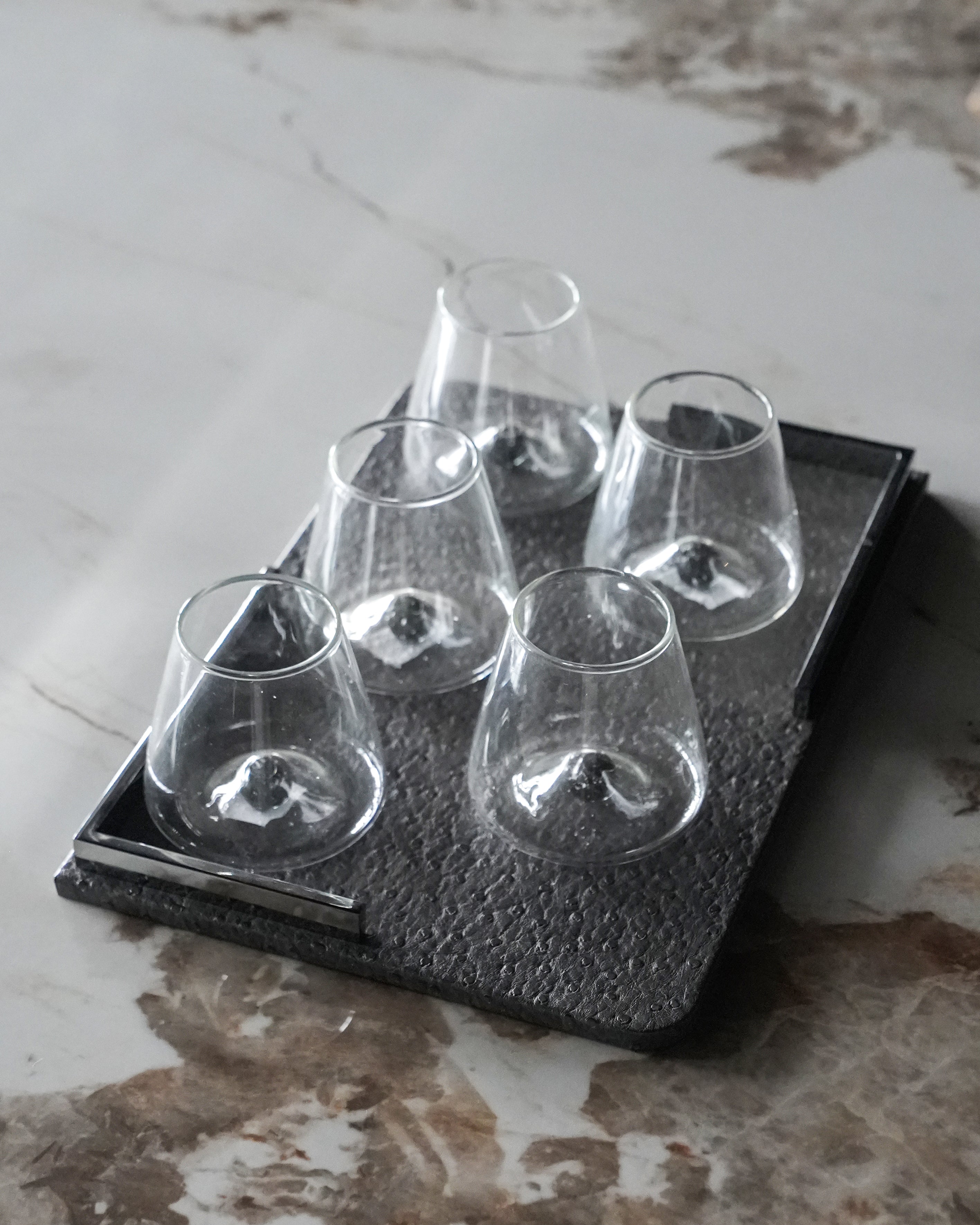 GLASS DECOR
