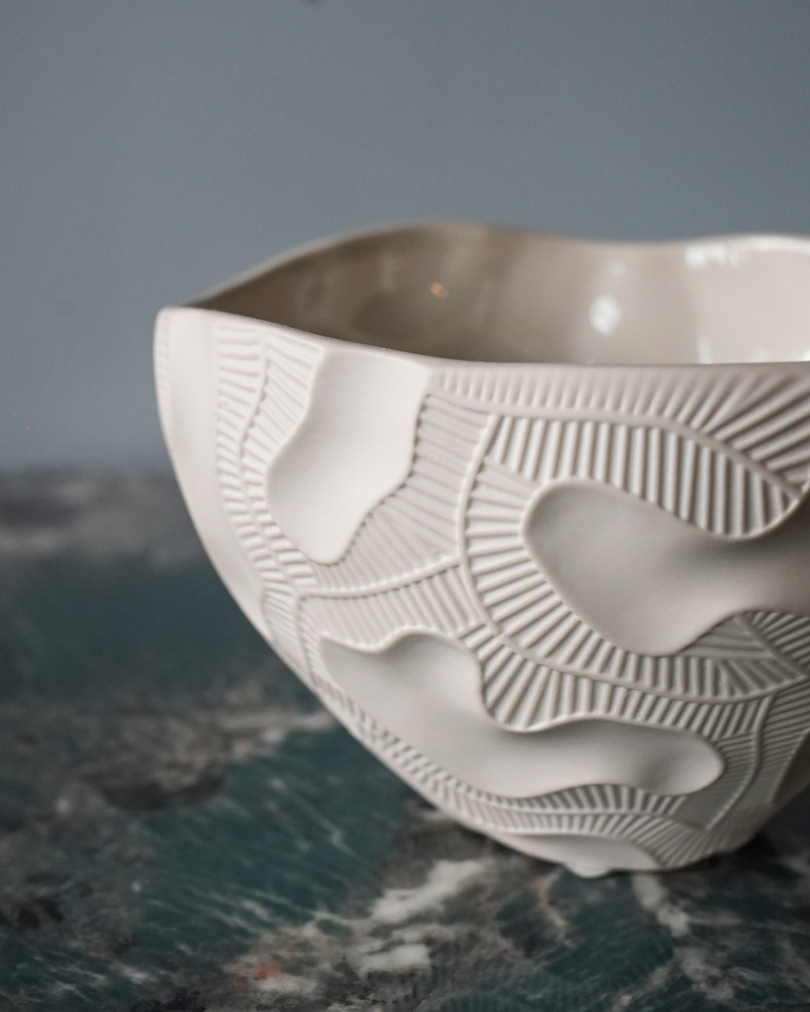 CERAMIC BOWL