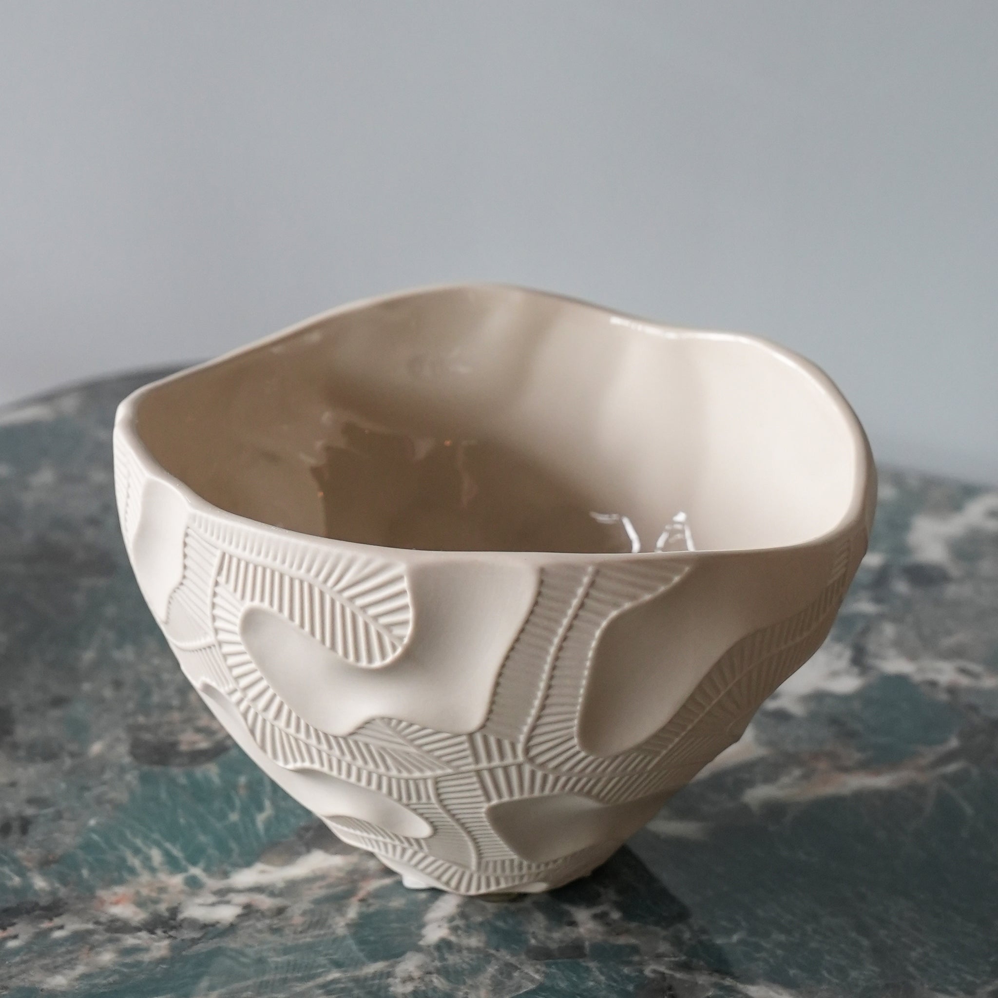 CERAMIC BOWL