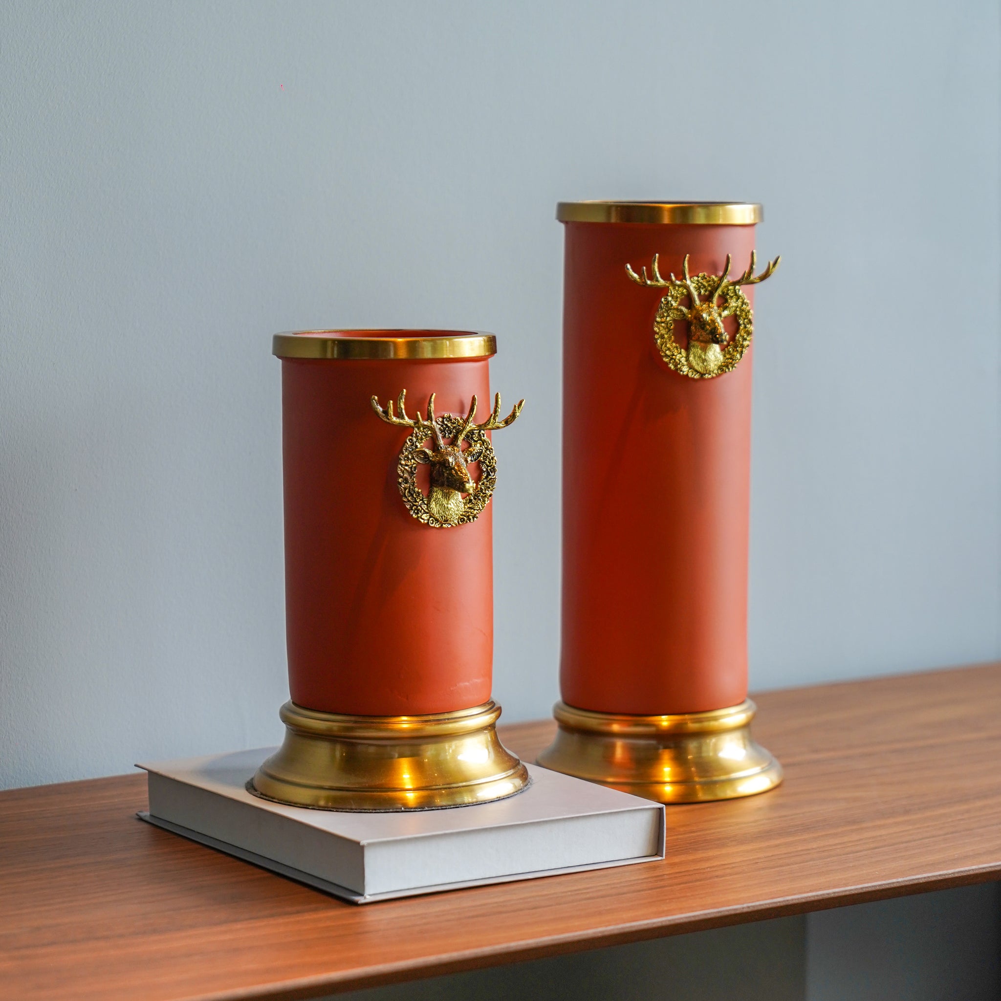 Modern Echo Vase