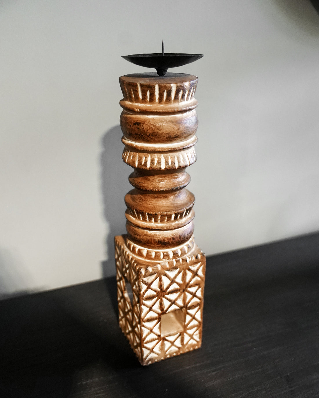 CANDLE STAND
