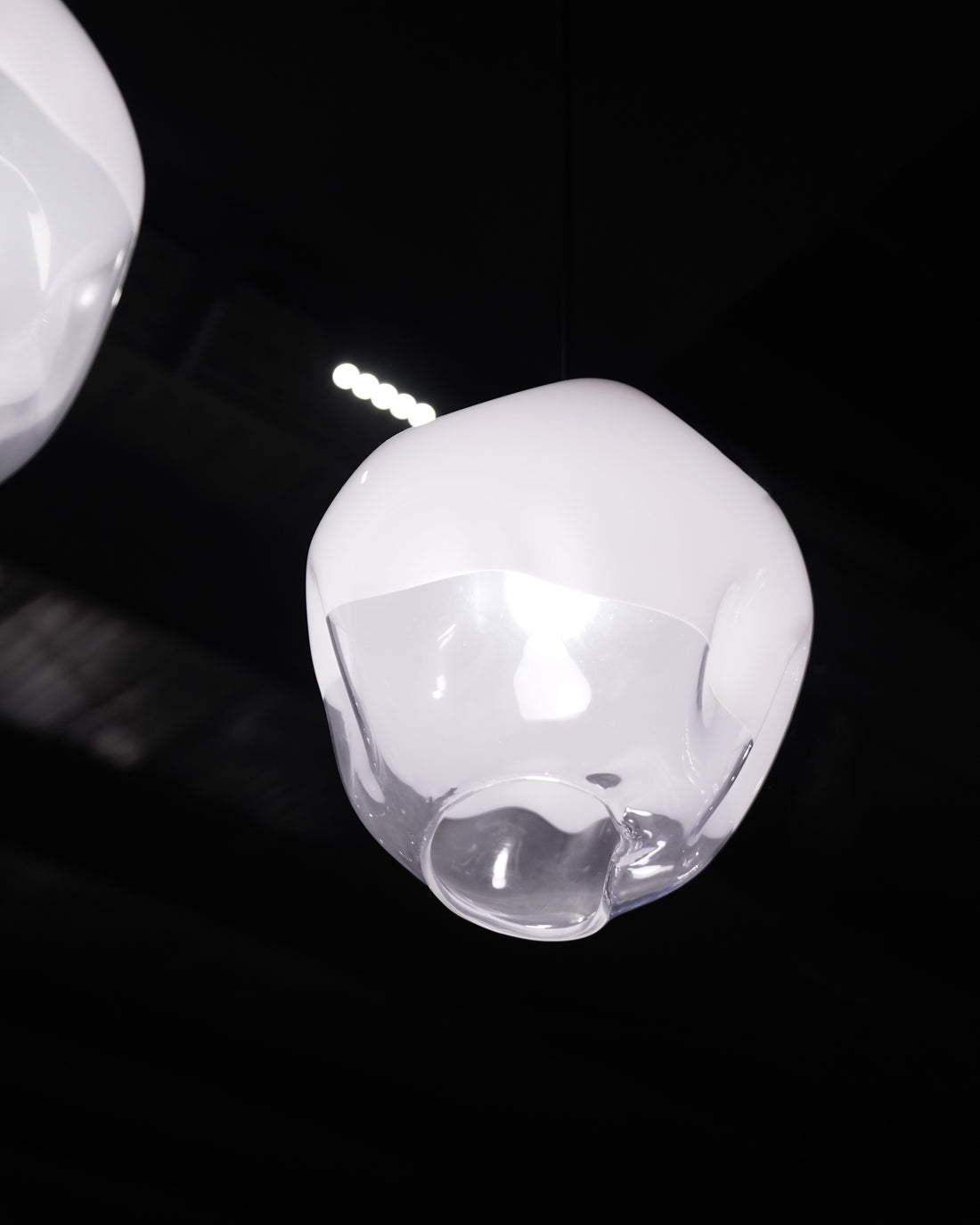 Carbon Steel Diminuendo Floor-Lamp