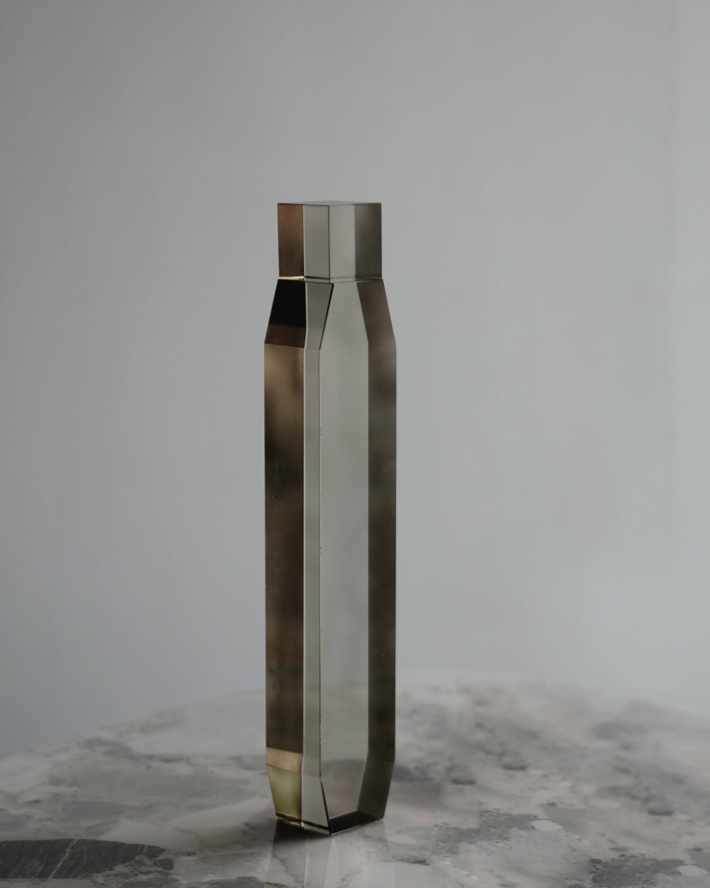 GLASS DECOR