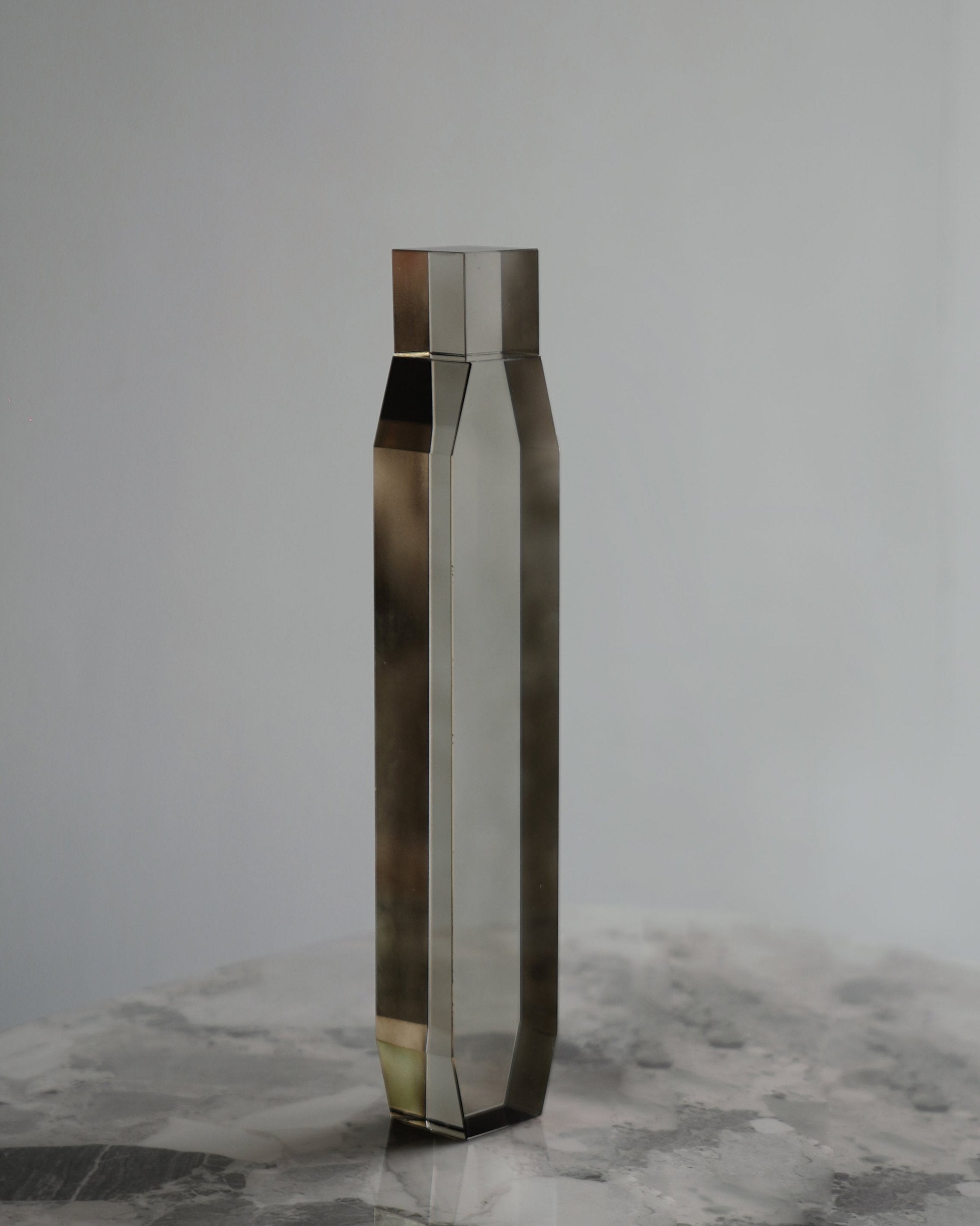 GLASS DECOR