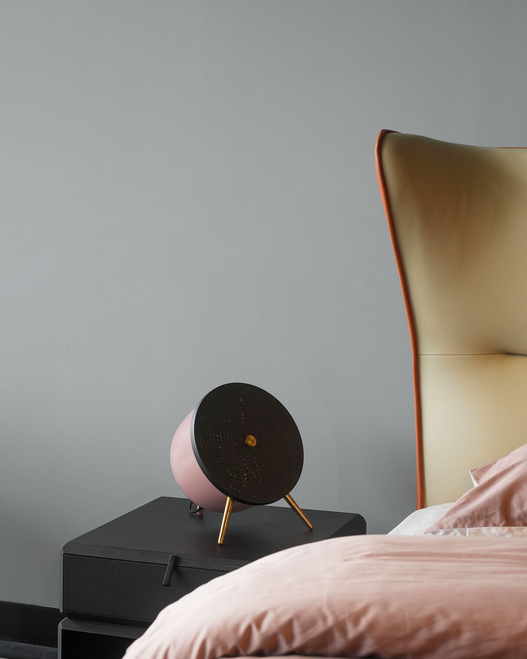 Iron Free-Standing Accent Lamp