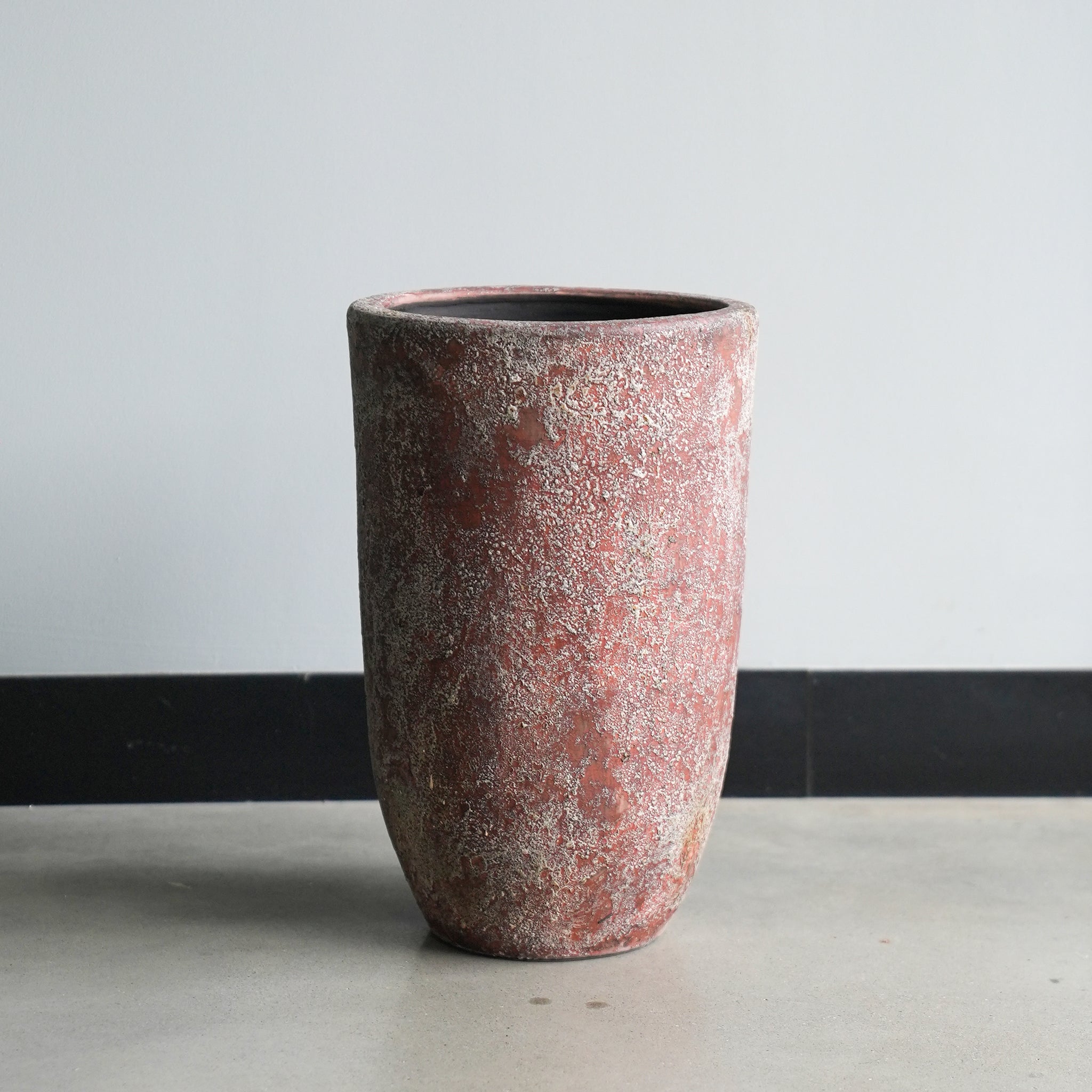 Ceramic pot