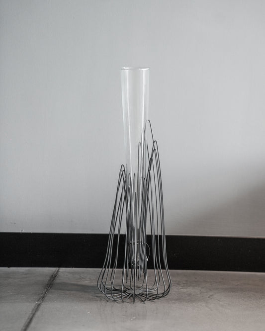 GLASS VASE