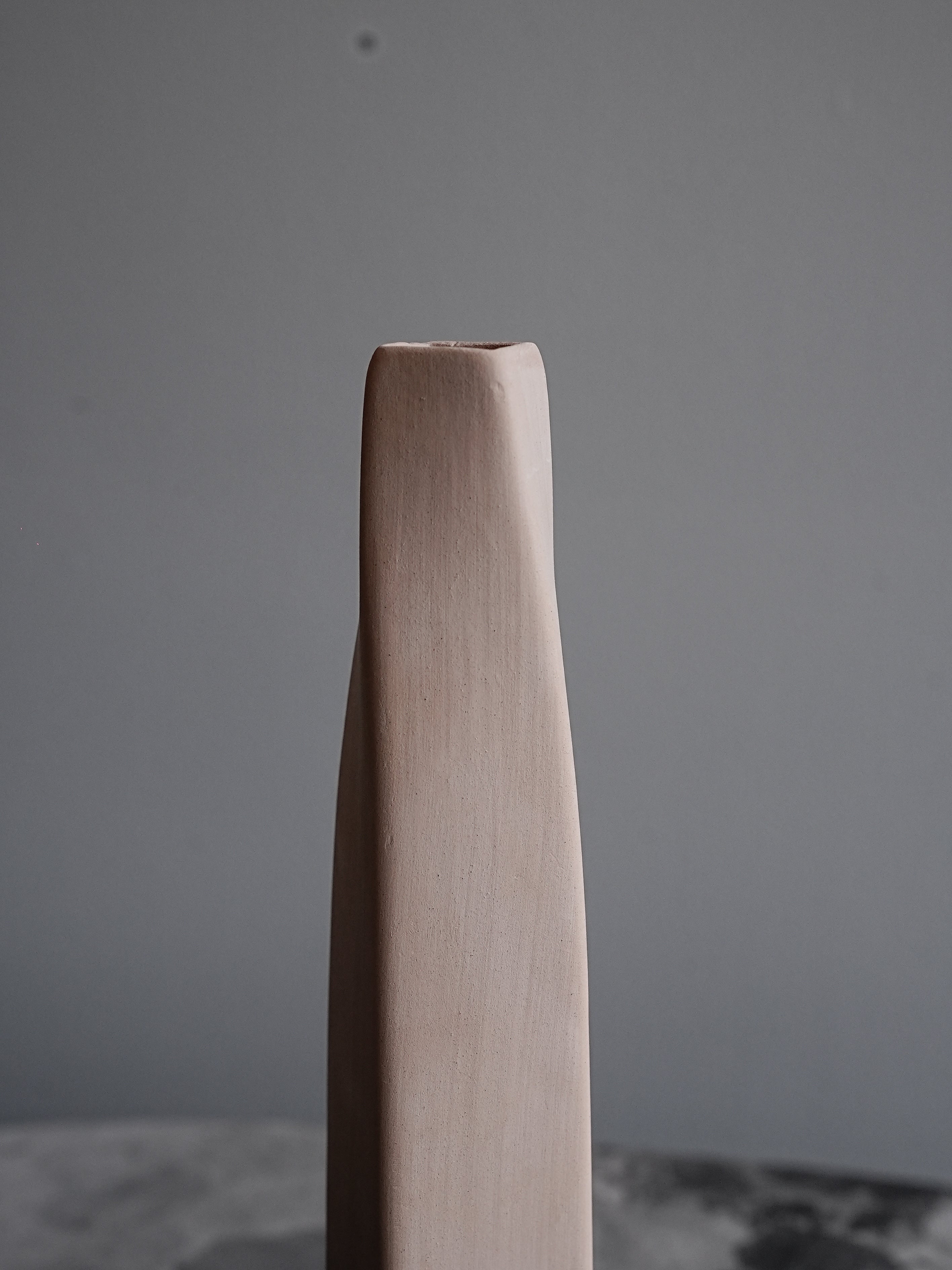 CERAMIC VASE