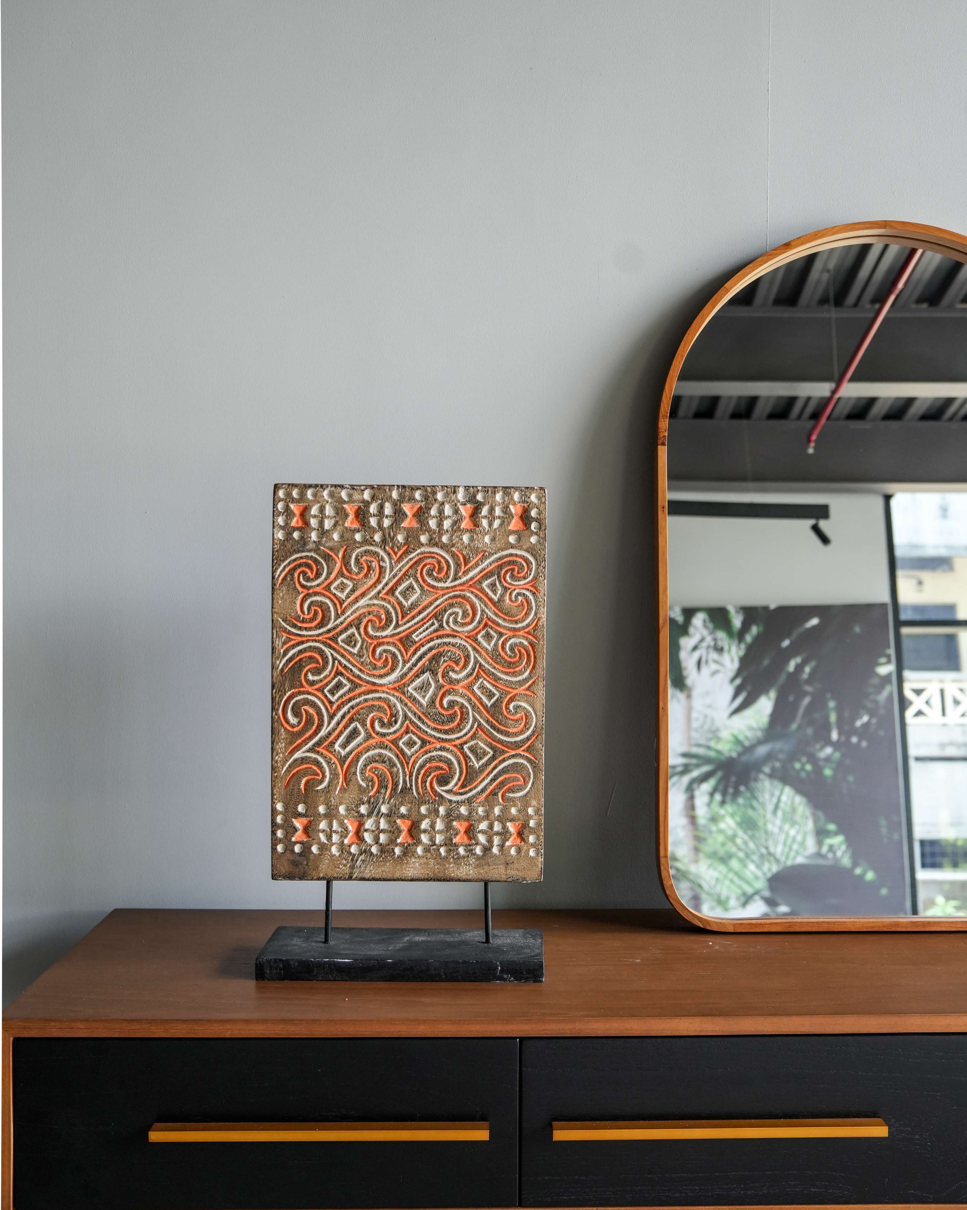 Aloka – Banyan Art