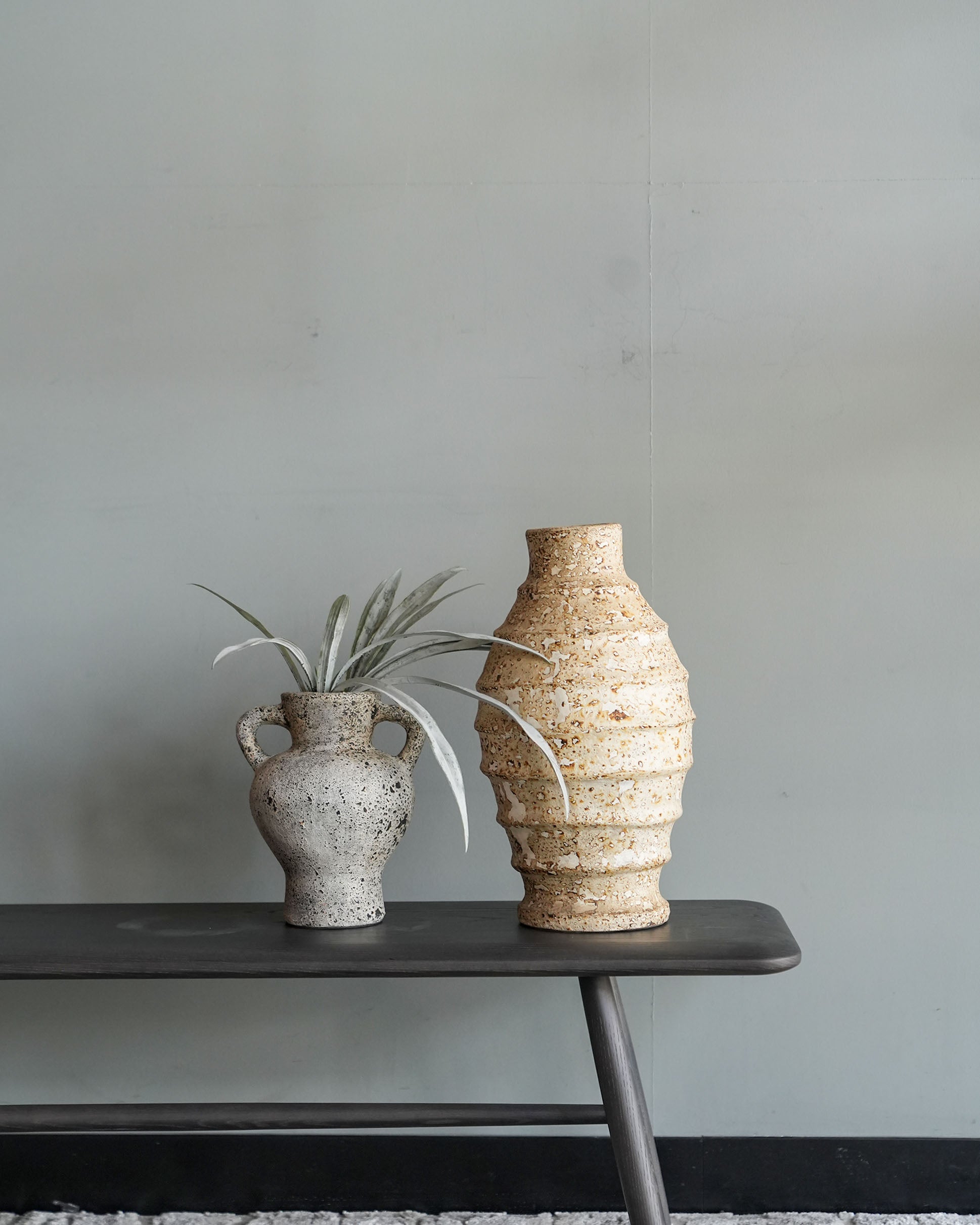 Elite Clay Urn