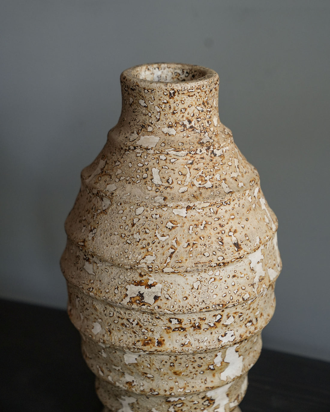 Elite Clay Urn