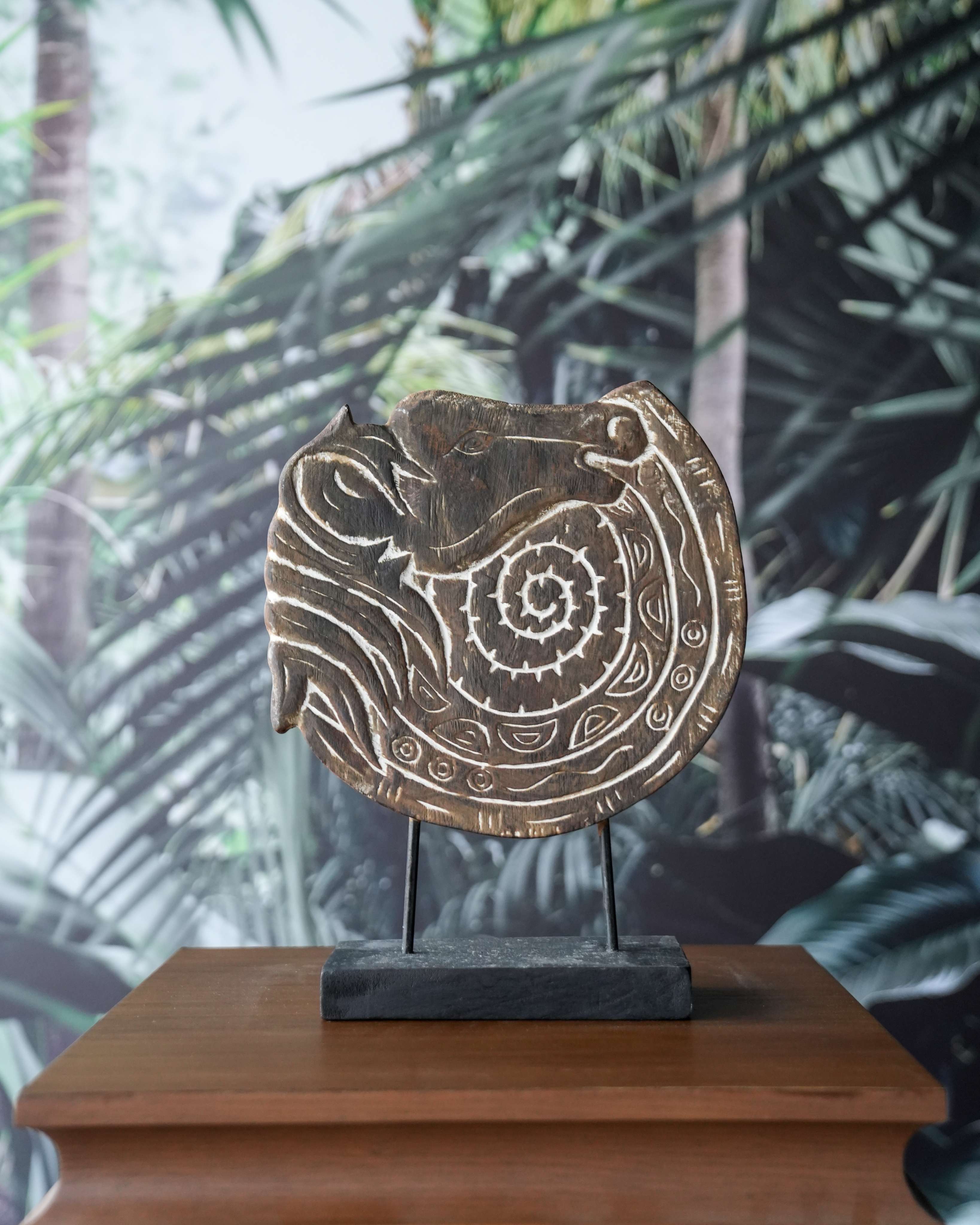 Almor – Banyan Art