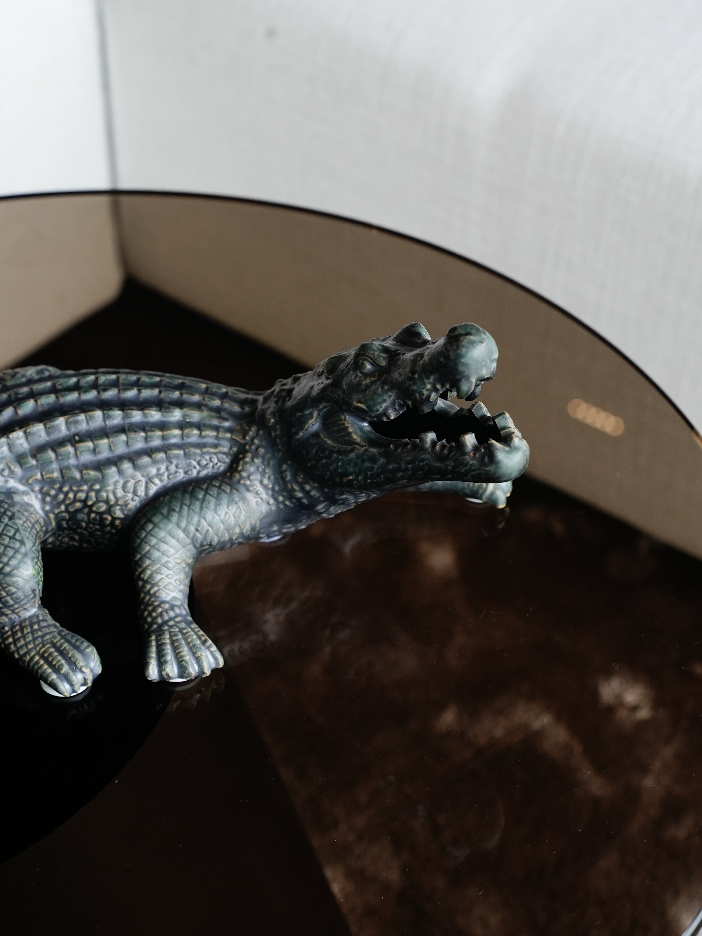 ALLIGATOR DECOR