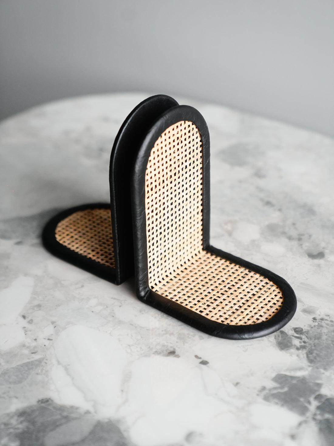 RATTAN BOOKEND