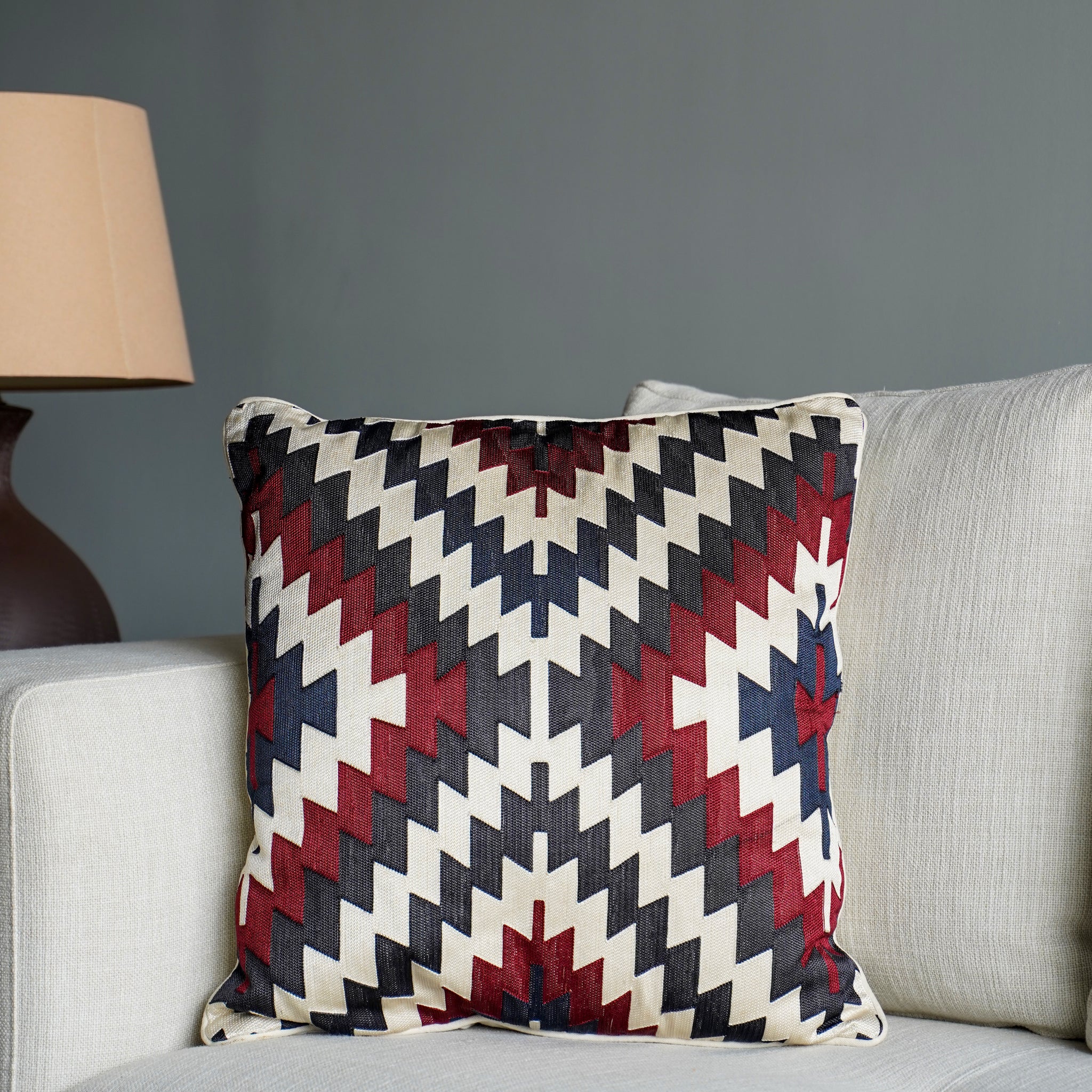 CUSHION