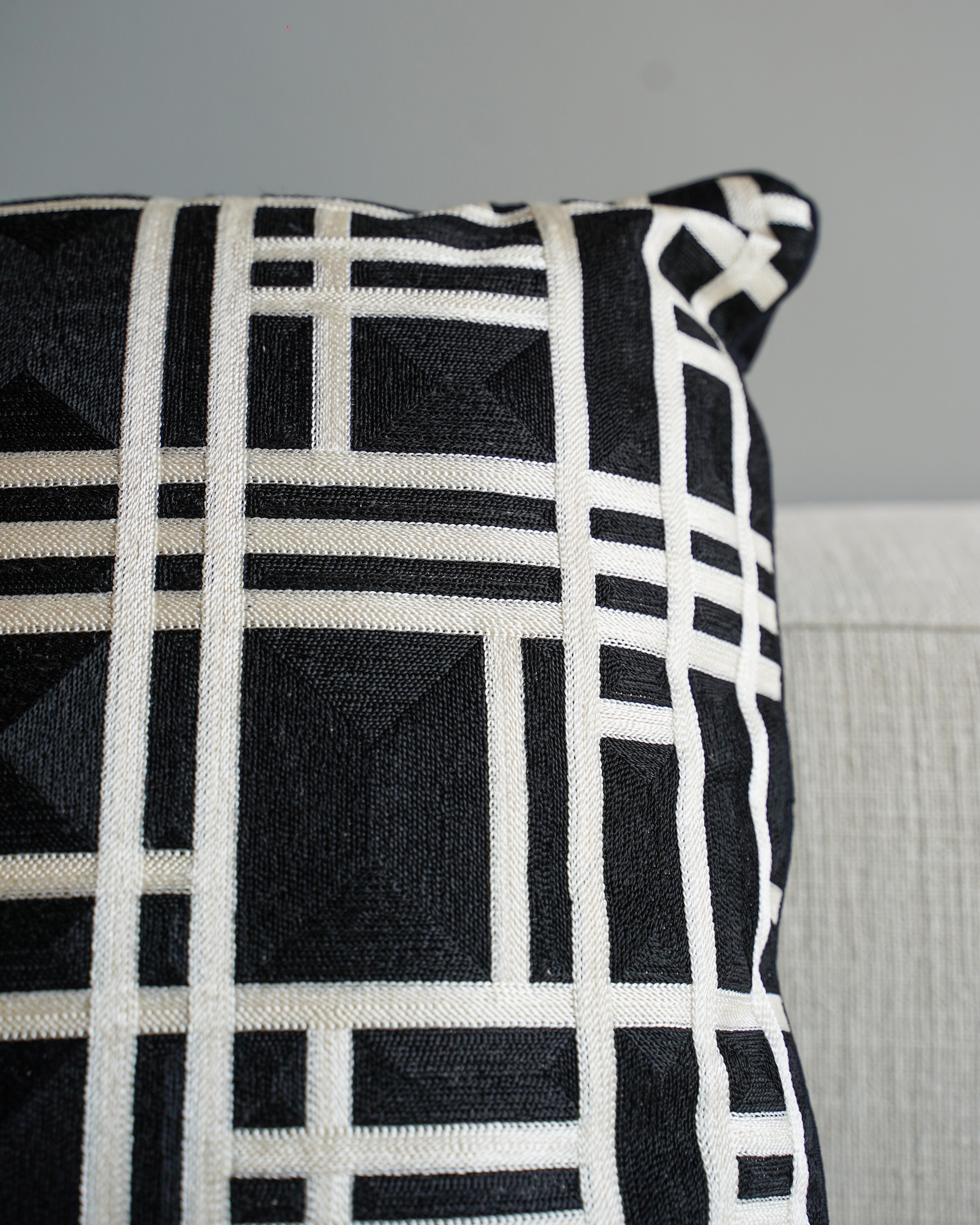 Vina – Back Cushion
